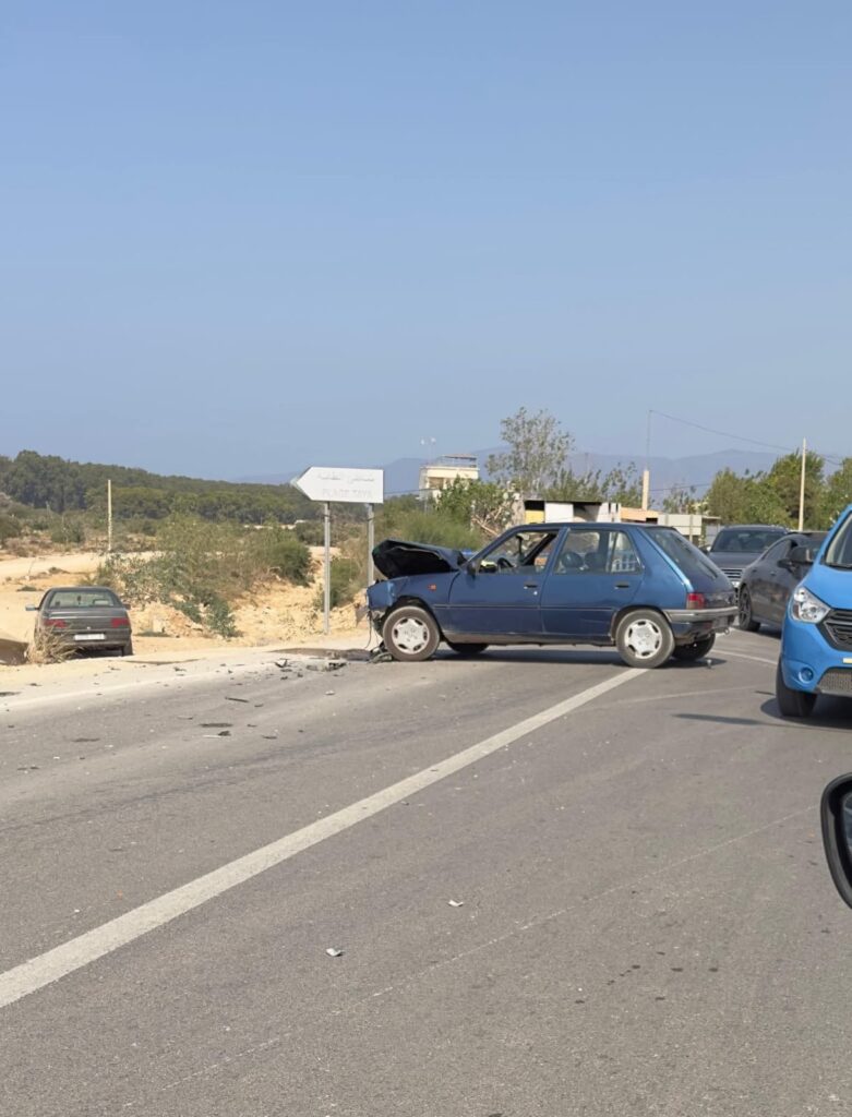 حادثة سير خطيرة عند مدخل شاطئ الطاية بأجدير تثير مخاوف مستعملي الطريق