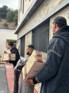 إقليم الحسيمة.. قافلة تضامنية تُنعش الحياة المدرسية وتُجسد قيم التآزر ببني بشير

 