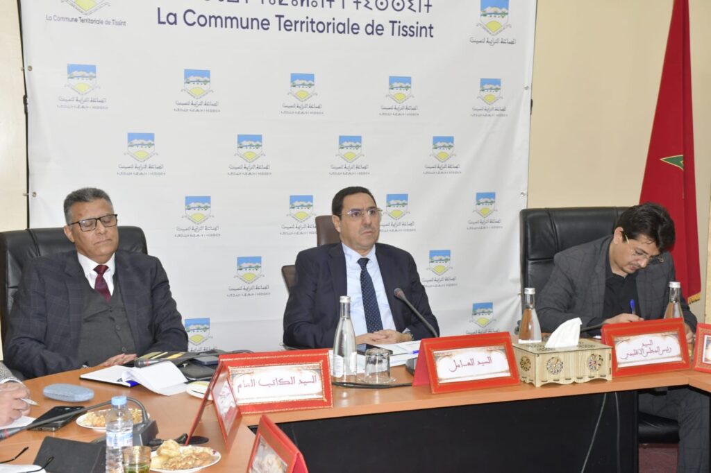 عامل إقليم طاطا يسرّع وتيرة إعادة الإعمار ويتفقد تقدم المشاريع التنموية بدائرة فم زكيد