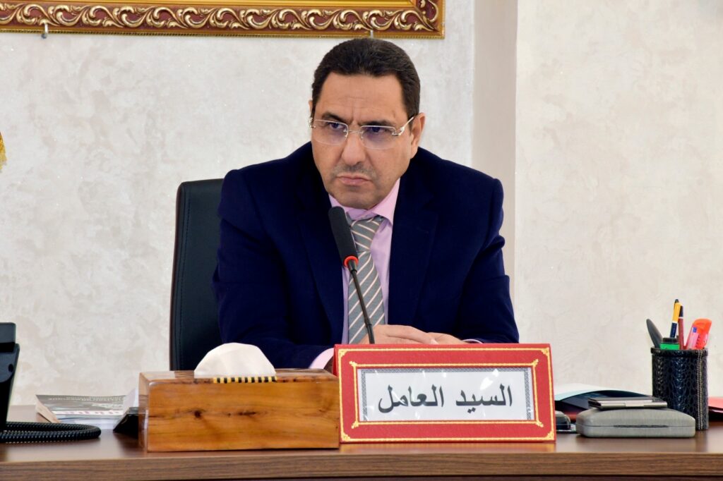 عامل إقليم طاطا محمد باري يقود ورشا اجتماعيا كبيرا لتأهيل 11 دارا للطالب والطالبة وتعزيز التمدرس بالعالم القروي